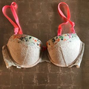 Victoria’s Secret Dream Angels Balconnet 34D Bra